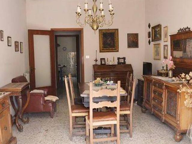 Appartamento in vendita a Centro Storico, Marche