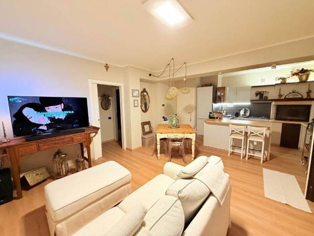 Appartamento in vendita a Sant'Antonio, Marche