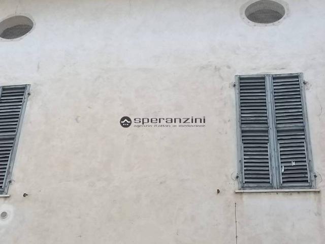 Appartamento in vendita a Centro Storico, Marche