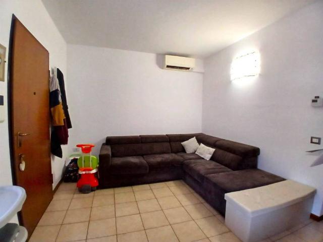 Appartamento in vendita a Centro Storico, Marche