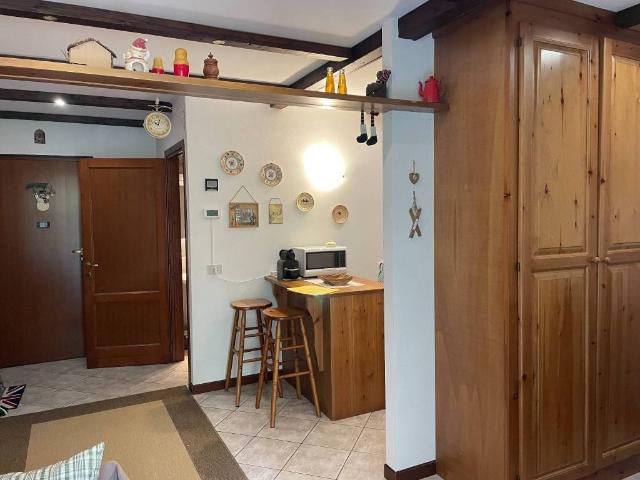 Appartamento in vendita a Borgo Stalle Lunghe, Piemonte