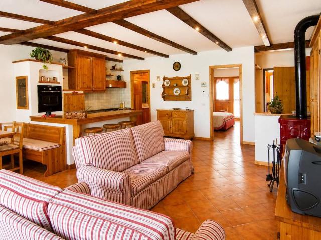 Appartamento in vendita a Borgo Stalle Lunghe, Piemonte