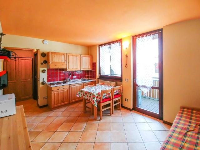 Appartamento in vendita a Borgo Stalle Lunghe, Piemonte
