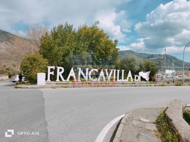 Appartamento in vendita a Francavilla Di Sicilia, Sicilia