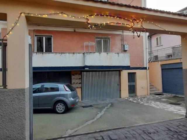 Appartamento in vendita a Francavilla Di Sicilia, Sicilia