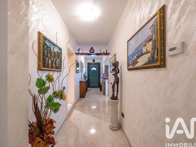 Appartamento in vendita a Frassinelle Polesine, Veneto