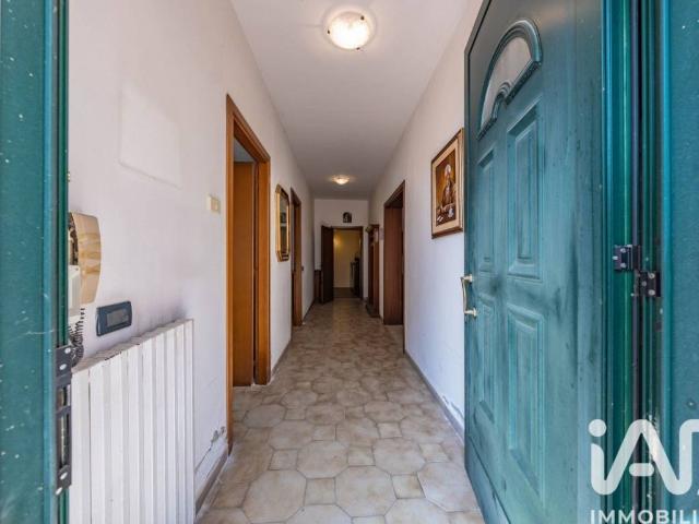Appartamento in vendita a Frassinelle Polesine, Veneto