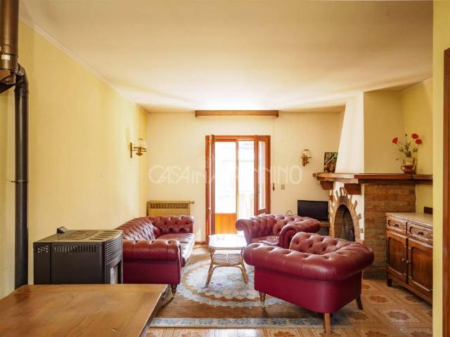 Appartamento in vendita a Unione dei comuni del Distretto Ceramico, Frassinoro