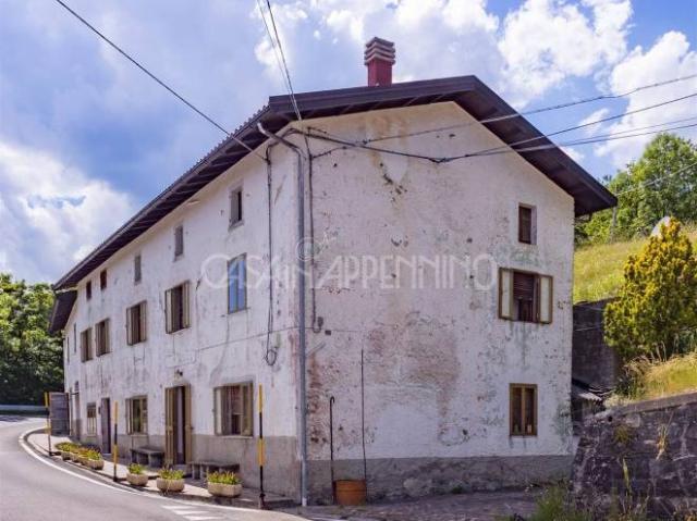Appartamento in vendita a Unione dei comuni del Distretto Ceramico, Frassinoro