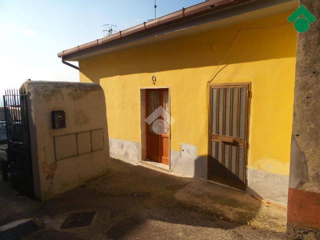 Appartamento in vendita a Frasso Telesino, Campania