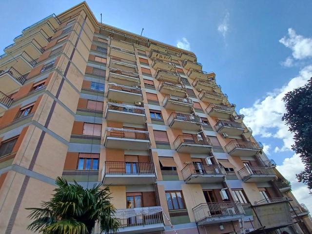 Appartamento in vendita a Frosinone, Lazio