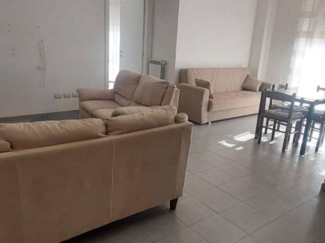 Appartamento in vendita a Frosinone, Lazio