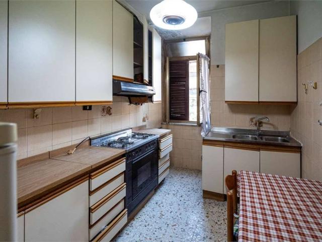 Appartamento in vendita a Frosinone, Lazio