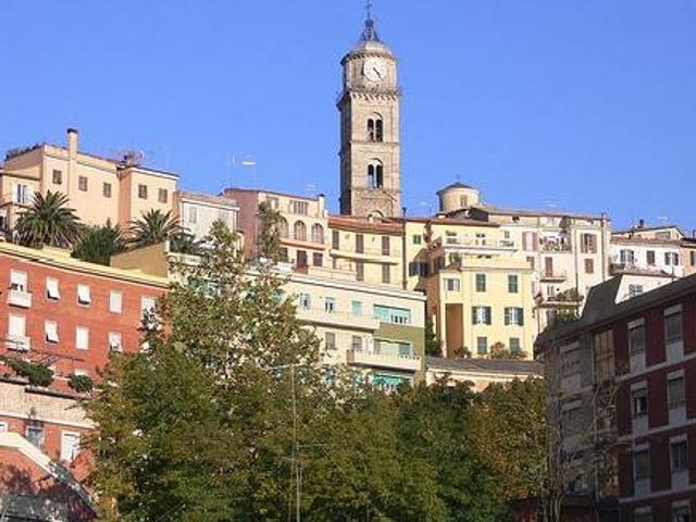 Appartamento in vendita a Frosinone, Lazio