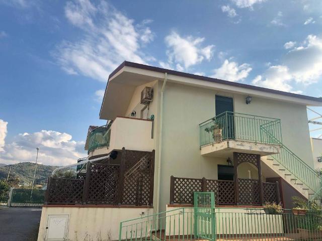 Appartamento in vendita a Furnari, Sicilia