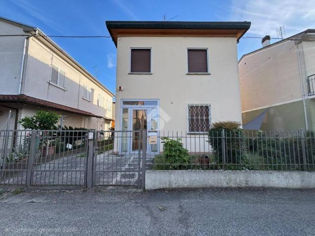 Villa Indipendente in vendita a Unione dei comuni della Bassa Romagna, Fusignano