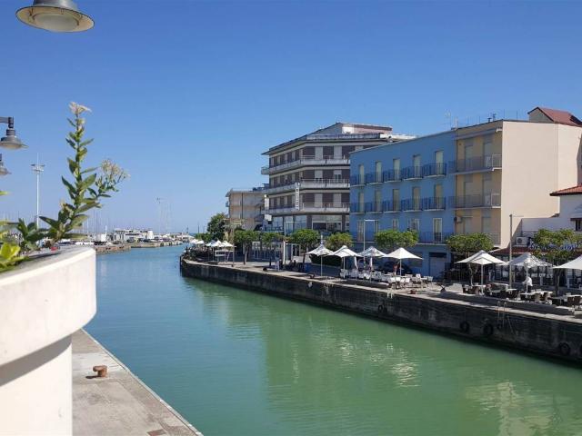 Appartamento in vendita a Gabicce Mare, Pesaro e Urbino