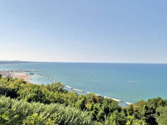 Appartamento in vendita a Gabicce Mare, Pesaro e Urbino