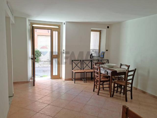 Appartamento in vendita a Gaeta, Lazio