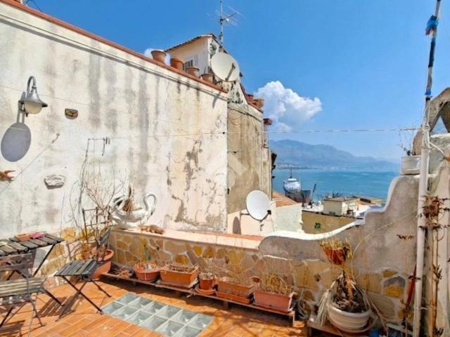 Appartamento in vendita a Gaeta, Lazio
