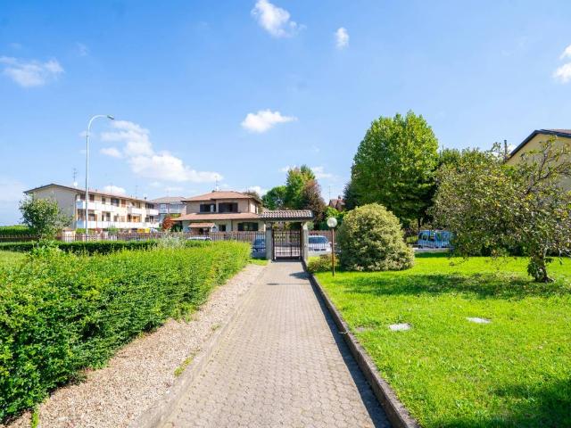 Appartamento in vendita a Unione dei Comuni I Fontanili, Gaggiano