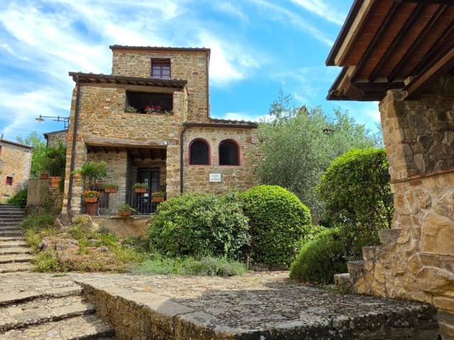 Appartamento in vendita a Gaiole In Chianti, Toscana