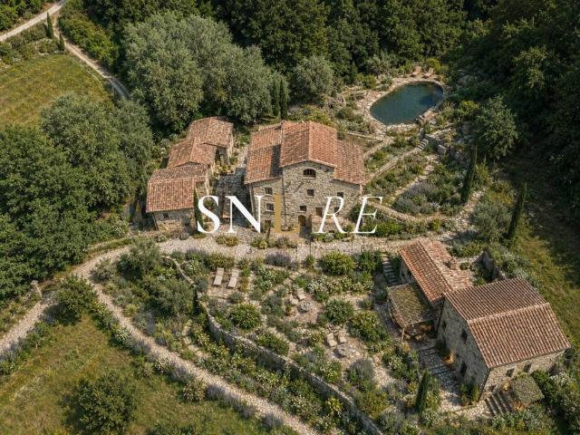 Appartamento in vendita a Gaiole In Chianti, Toscana