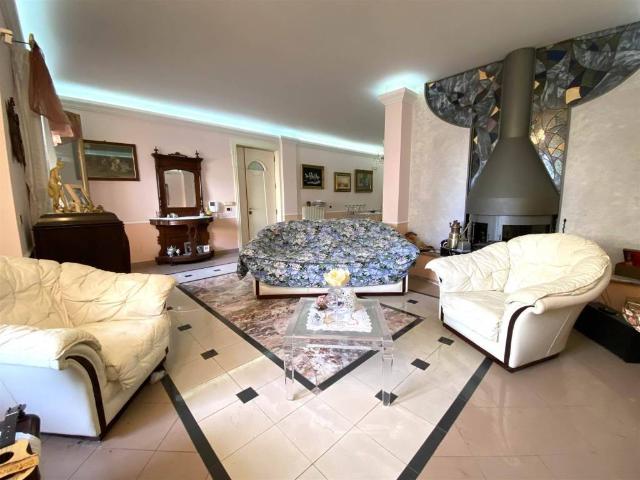 Appartamento in vendita a Puglia, Lecce