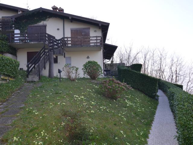 Appartamento in vendita a Galbiate, Lombardia