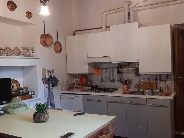 Appartamento in vendita a Galbiate, Lombardia