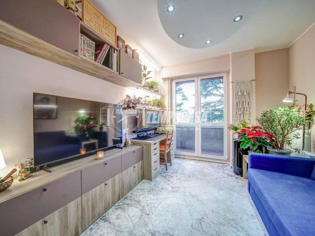 Appartamento in vendita a Azalee, Gallarate