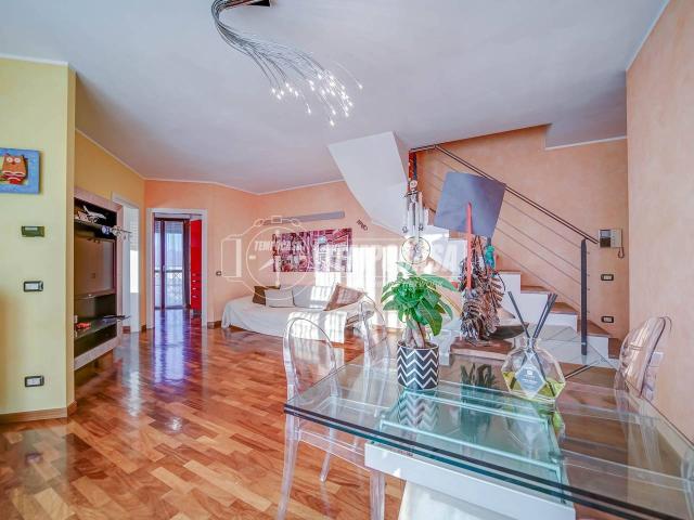 Appartamento in vendita a Moriggia, Gallarate