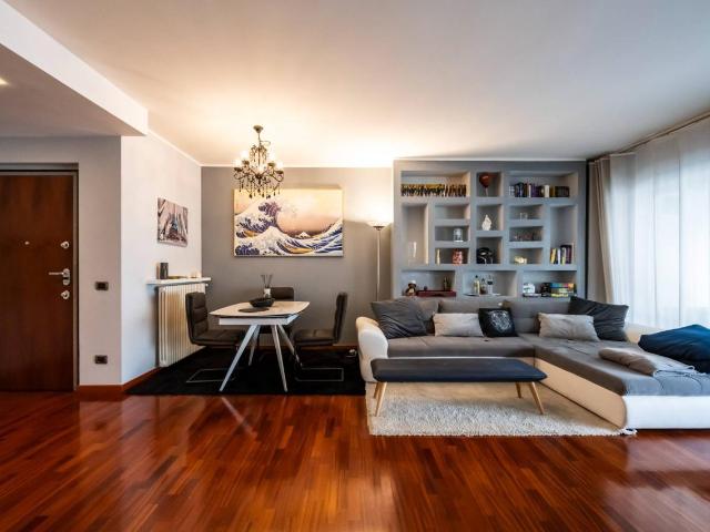 Appartamento in vendita a Centro, Gallarate