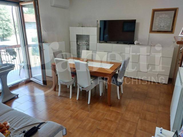 Appartamento in vendita a Gallarate, Lombardia