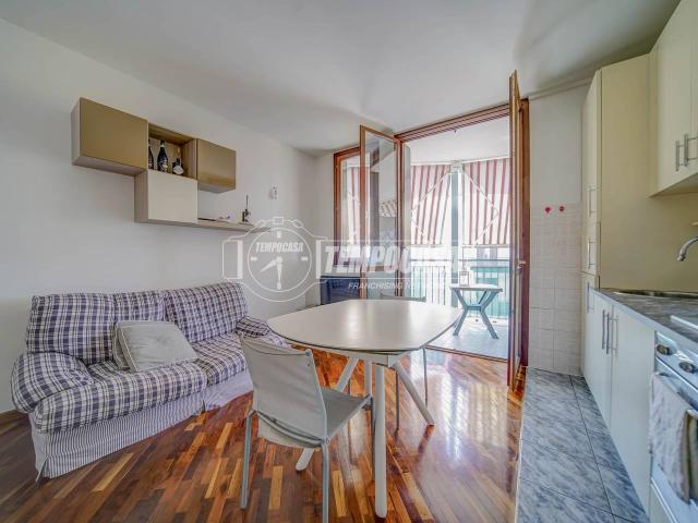 Appartamento in vendita a Gallarate, Lombardia