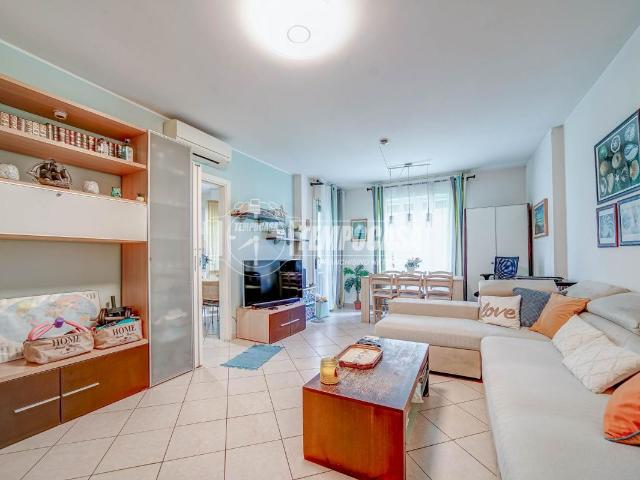 Appartamento in vendita a Villaggio Sant'Andrea, Gallarate