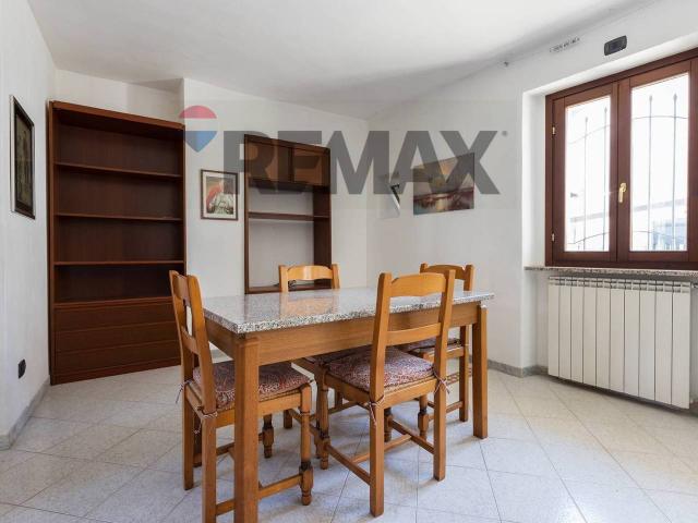 Appartamento in vendita a Gallarate, Lombardia
