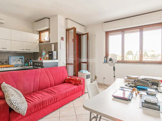 Appartamento in vendita a Azalee, Gallarate