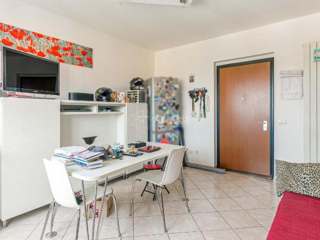 Appartamento in vendita a Azalee, Gallarate
