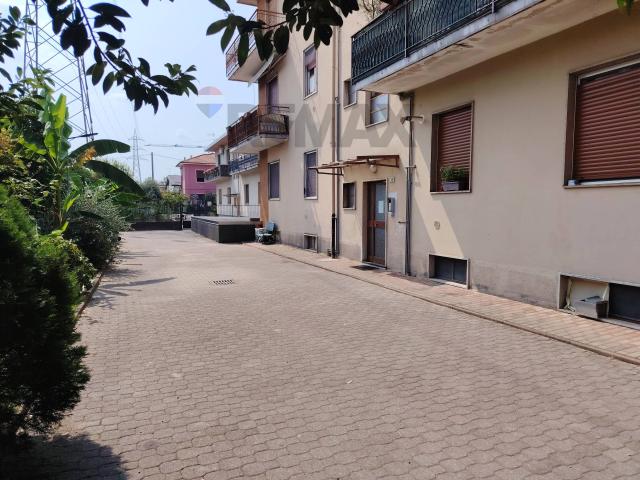 Appartamento in vendita a Cedrate, Gallarate