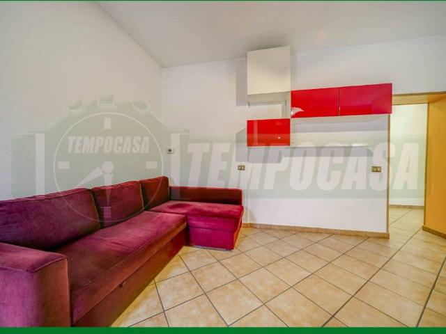 Appartamento in vendita a Gallarate, Lombardia