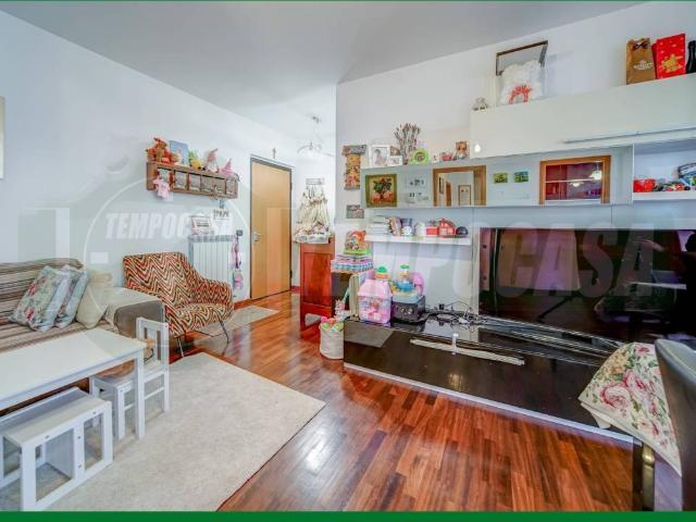 Appartamento in vendita a Gallarate, Lombardia