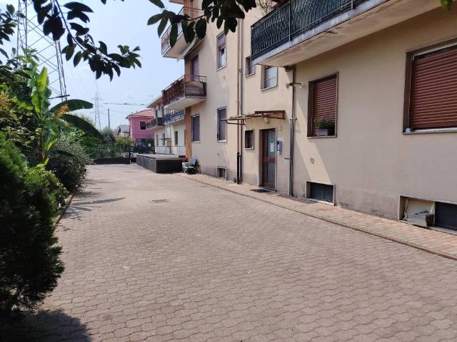 Appartamento in vendita a Cedrate, Gallarate