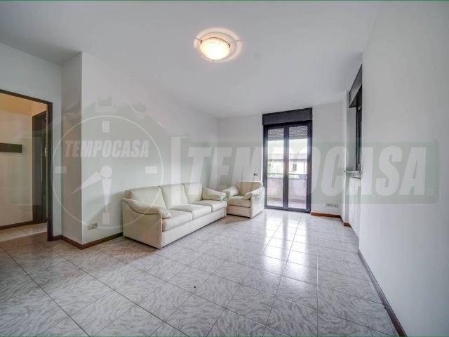 Appartamento in vendita a Centro, Gallarate