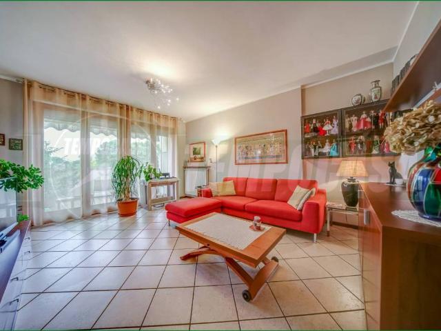 Appartamento in vendita a Azalee, Gallarate