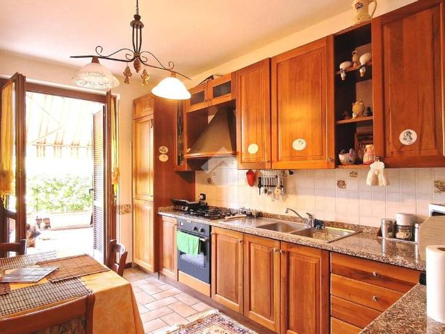 Appartamento in vendita a Azalee, Gallarate