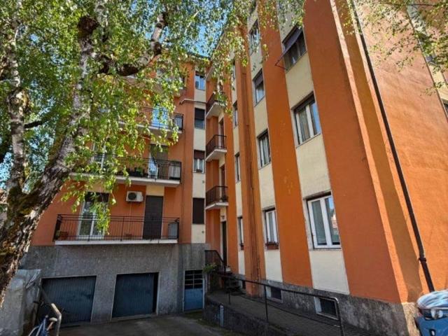 Appartamento in vendita a Gallarate, Lombardia
