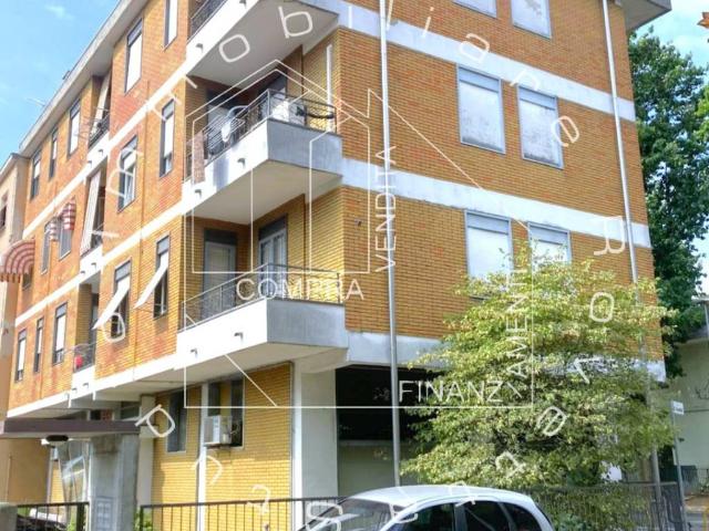 Appartamento in vendita a Arnate, Gallarate