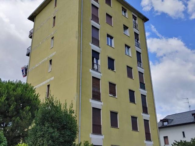 Appartamento in vendita a Gallarate, Lombardia