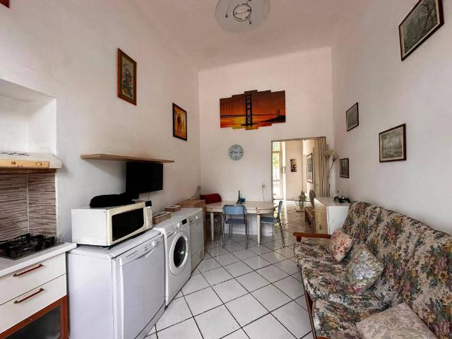 Appartamento in vendita a Gallarate, Lombardia
